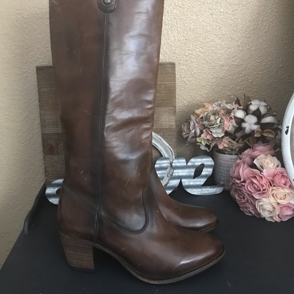 NEW FRYE KNEE BOOTS - Picture 4 of 8